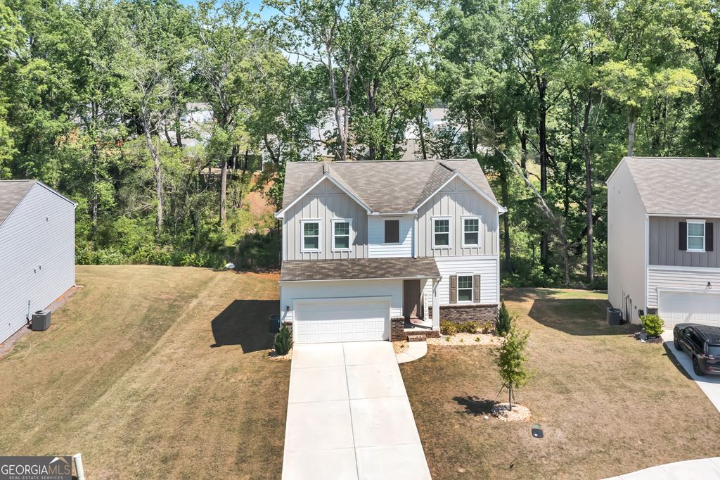 289 Pond Court, Hoschton, GA 30548