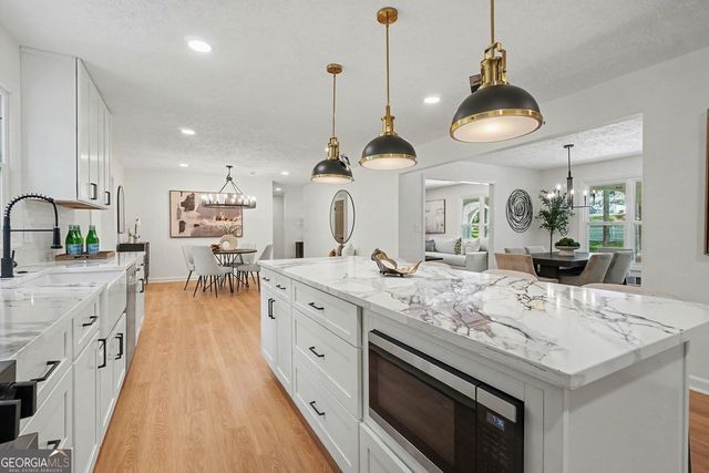 1827 Meadowood Drive, Marietta, GA 30062