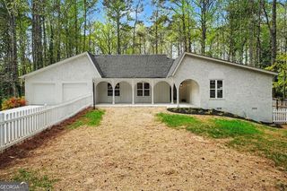 1827 Meadowood Drive, Marietta, GA 30062