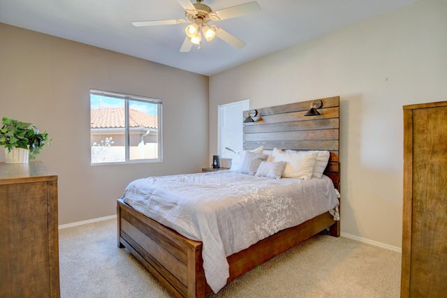 6800 Vista Del Norte Road NE 923, Albuquerque, NM 87113