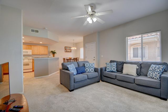 6800 Vista Del Norte Road NE 923, Albuquerque, NM 87113