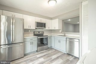 129 VILLA KNOLL CT, Sicklerville, NJ 08081