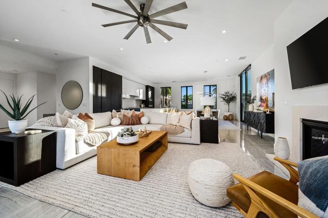 57757 Santo Thomas, La Quinta, CA 92253