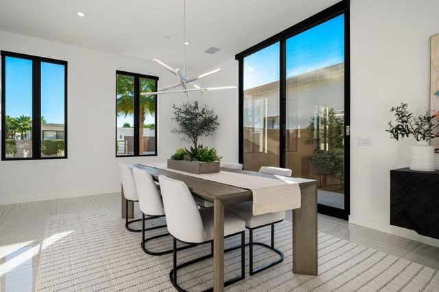 57757 Santo Thomas, La Quinta, CA 92253