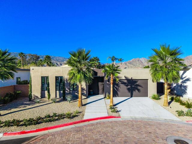57757 Santo Thomas, La Quinta, CA 92253