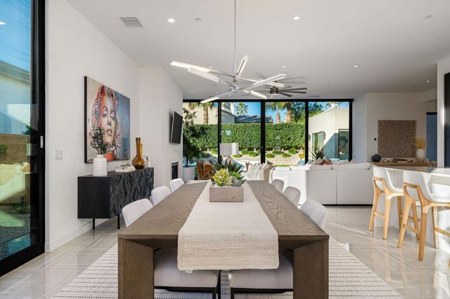 57757 Santo Thomas, La Quinta, CA 92253