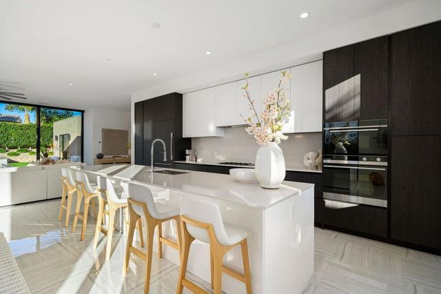 57757 Santo Thomas, La Quinta, CA 92253