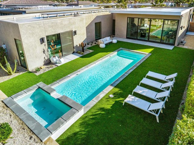 57757 Santo Thomas, La Quinta, CA 92253