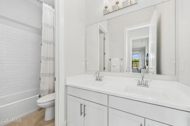 641 E Grayling Road, San Tan Valley, AZ 85140