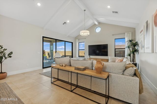 641 E Grayling Road, San Tan Valley, AZ 85140