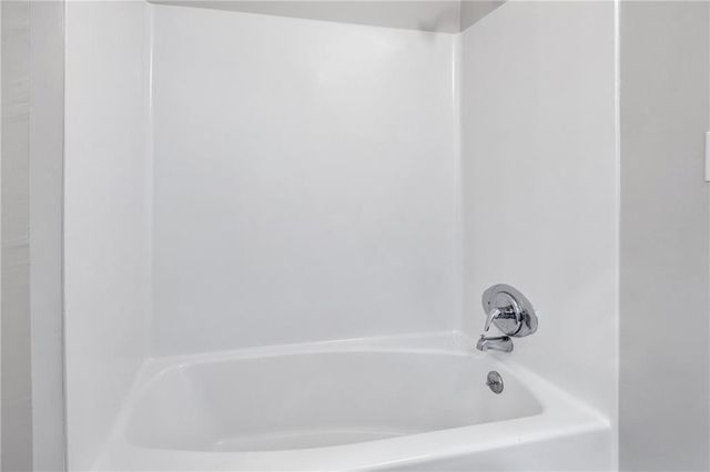10121 Morris Dr SW, Covington, GA 30014