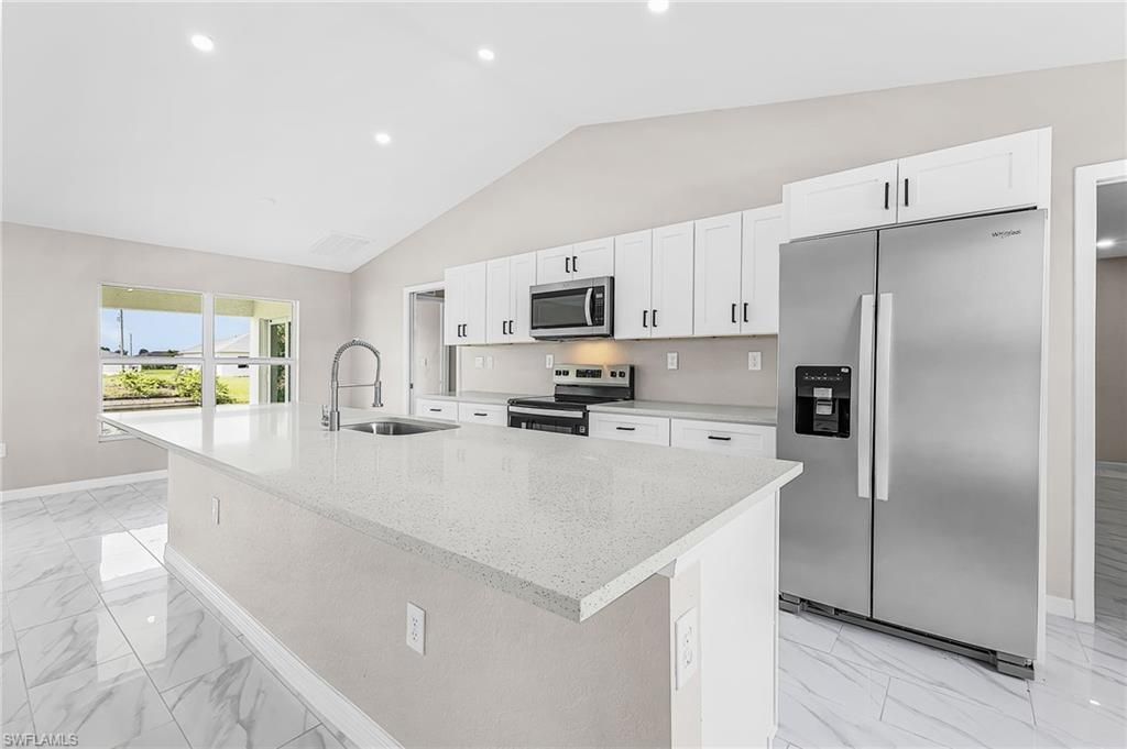 126 NE 9th ST, CAPE CORAL, FL 33909 — photo 3