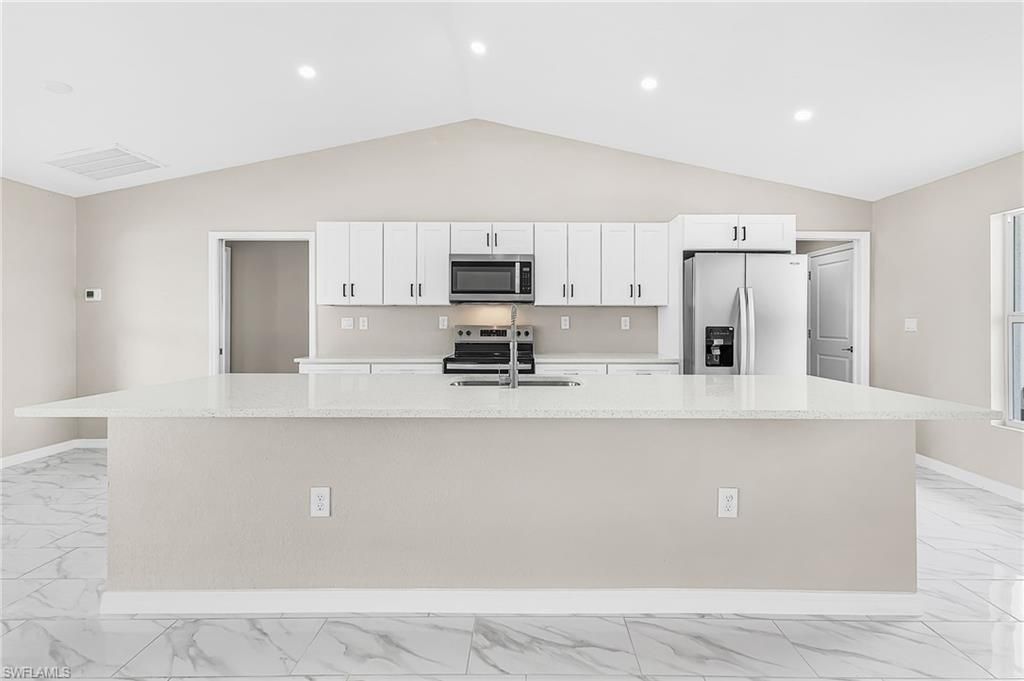 126 NE 9th ST, CAPE CORAL, FL 33909 — photo 5
