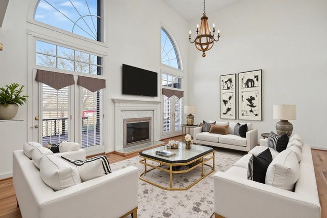 2132 Neelys Bend Rd, Madison, TN 37115