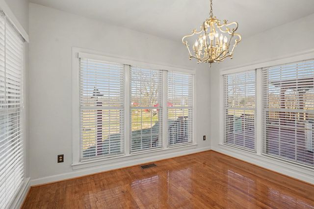 2132 Neelys Bend Rd, Madison, TN 37115