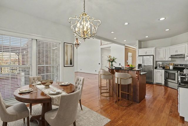 2132 Neelys Bend Rd, Madison, TN 37115