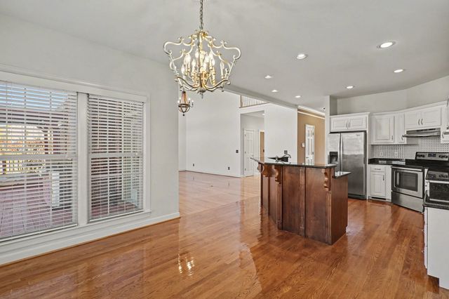 2132 Neelys Bend Rd, Madison, TN 37115