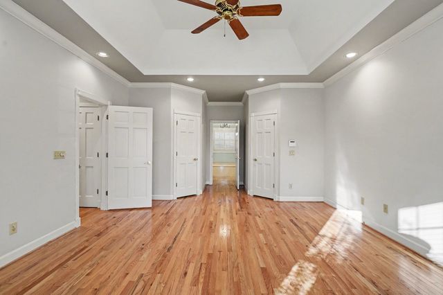 2132 Neelys Bend Rd, Madison, TN 37115