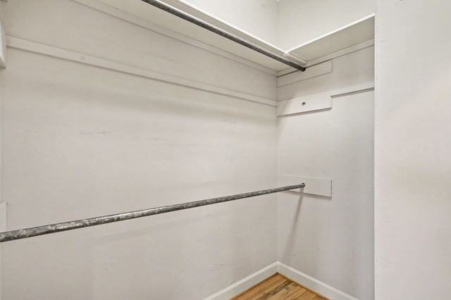 2132 Neelys Bend Rd, Madison, TN 37115