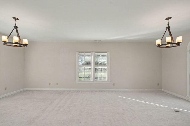 2132 Neelys Bend Rd, Madison, TN 37115