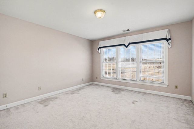 2132 Neelys Bend Rd, Madison, TN 37115