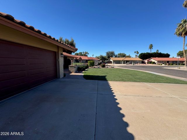 315 E MARCONI Avenue, Phoenix, AZ 85022