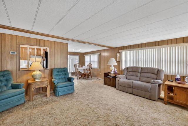 31701 KELLY CIRCLE, Tavares, FL 32778