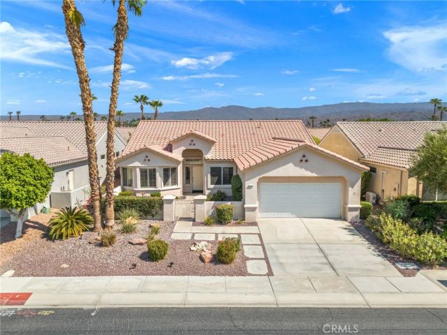 78770 Golden Reed Drive, Palm Desert, CA 92211
