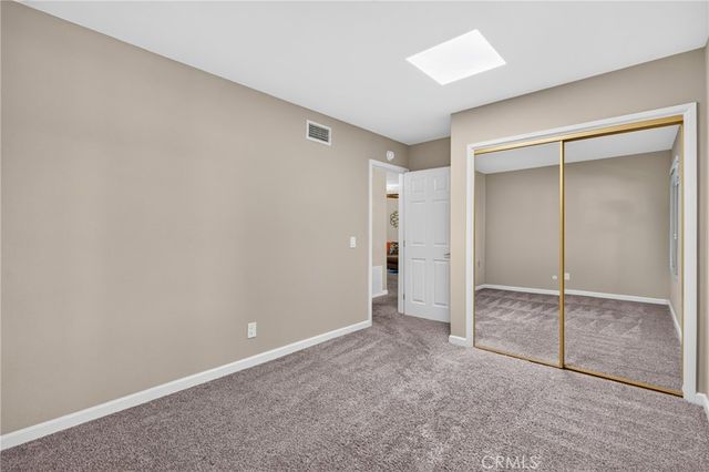 26332 Oak Highland C, Newhall, CA 91321
