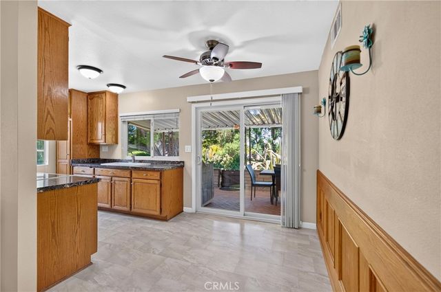26332 Oak Highland C, Newhall, CA 91321