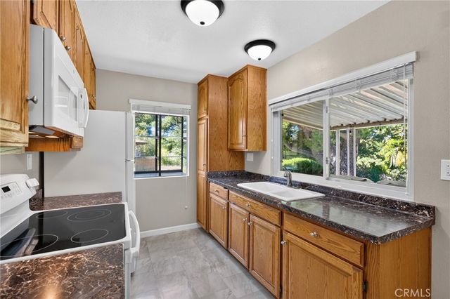 26332 Oak Highland C, Newhall, CA 91321