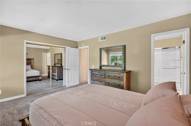 26332 Oak Highland C, Newhall, CA 91321