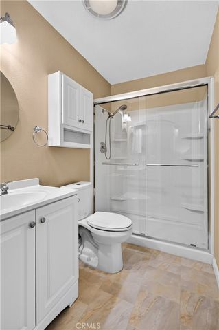 26332 Oak Highland C, Newhall, CA 91321