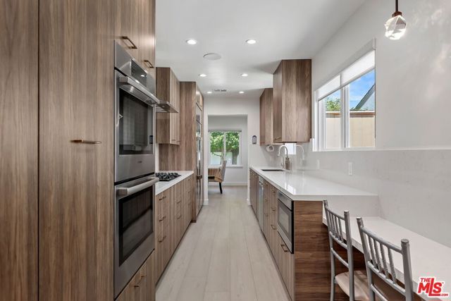12849 Tiara Street, Valley Village, CA 91607