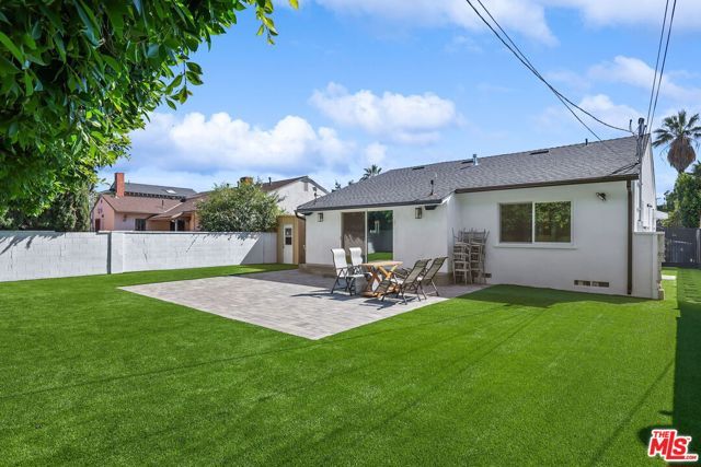 12849 Tiara Street, Valley Village, CA 91607