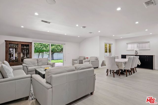 12849 Tiara Street, Valley Village, CA 91607