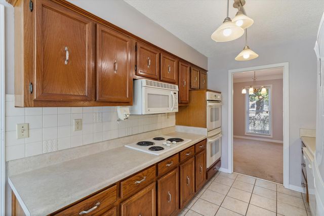 7625 WHEATLEY DR, Germantown, TN 38138