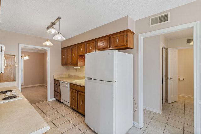 7625 WHEATLEY DR, Germantown, TN 38138