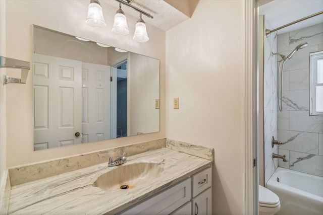 7625 WHEATLEY DR, Germantown, TN 38138