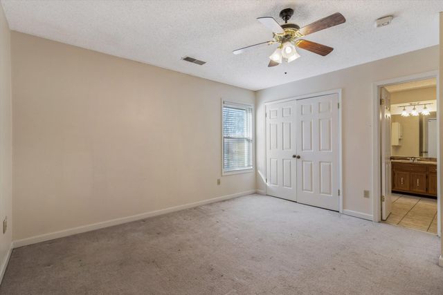 7625 WHEATLEY DR, Germantown, TN 38138