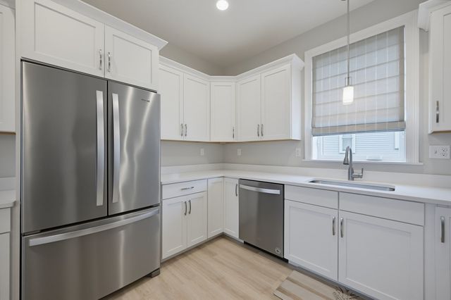 99 Sophia Dr, Rehoboth, MA 02769