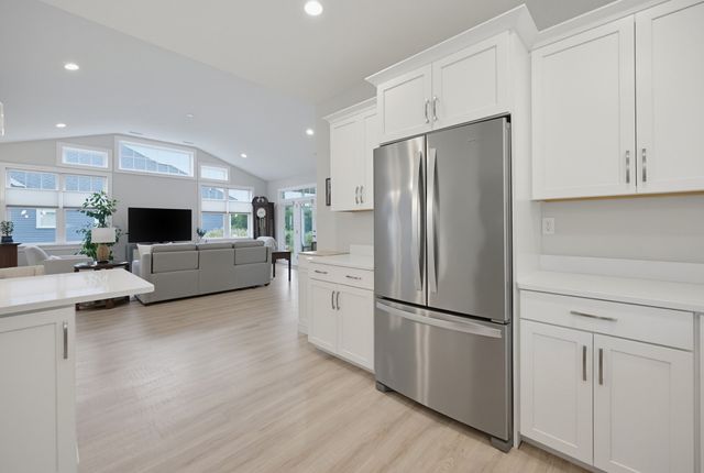99 Sophia Dr, Rehoboth, MA 02769