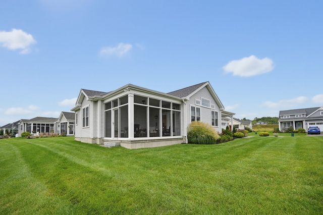 99 Sophia Dr, Rehoboth, MA 02769