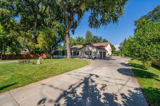 6681 Riverside Drive, Redding, CA 96001