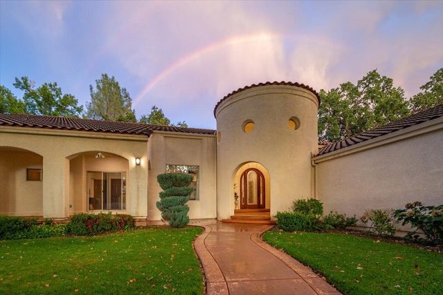 6681 Riverside Drive, Redding, CA 96001