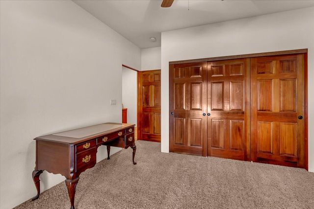 6681 Riverside Drive, Redding, CA 96001