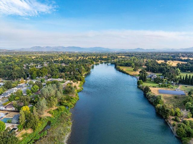6681 Riverside Drive, Redding, CA 96001