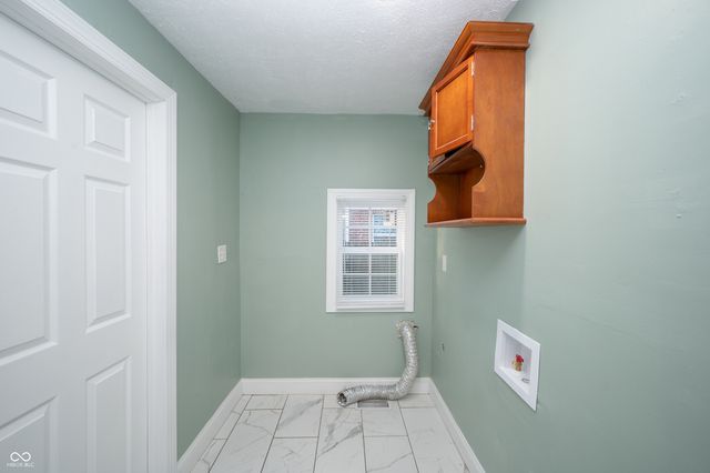 2951 Hillside Avenue, Indianapolis, IN 46218