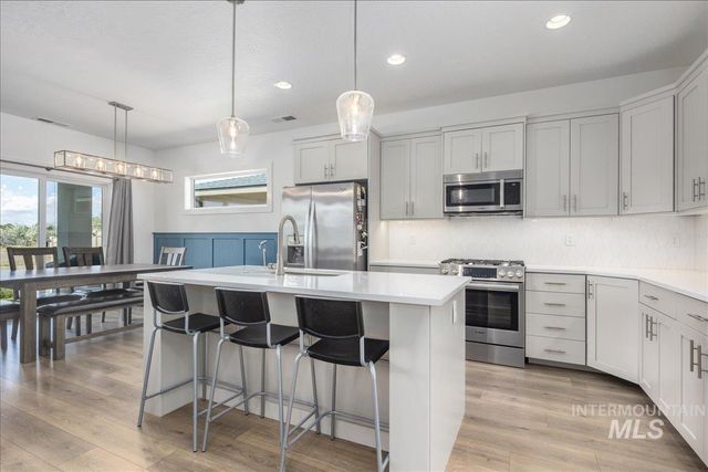 3705 S Julianite, Nampa, ID 83686