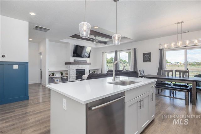 3705 S Julianite, Nampa, ID 83686